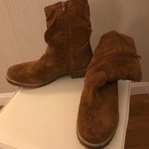 Eric Michael brown suede short boot
